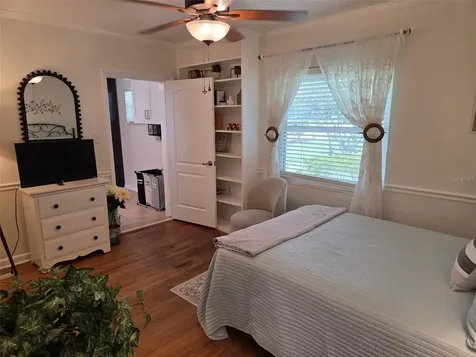 7130 Earlwood Avenue Mount Dora FL 32757