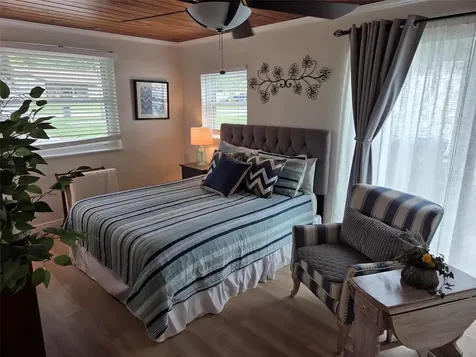 7130 Earlwood Avenue Mount Dora FL 32757