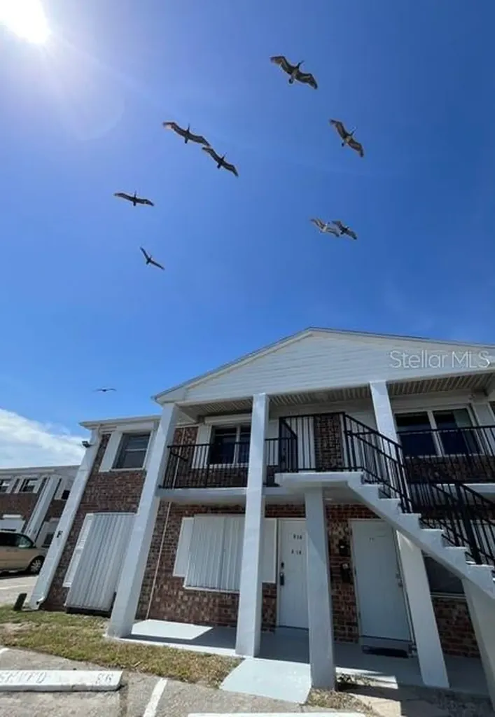 190 E Olmstead Drive Titusville FL 32780