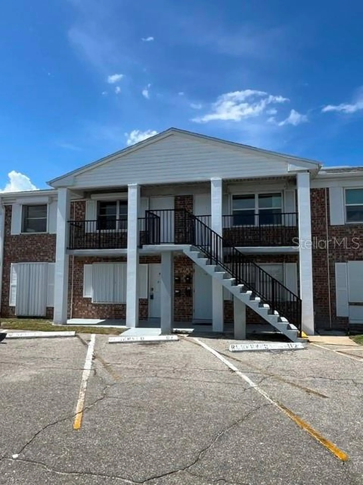190 E Olmstead Drive Titusville FL 32780