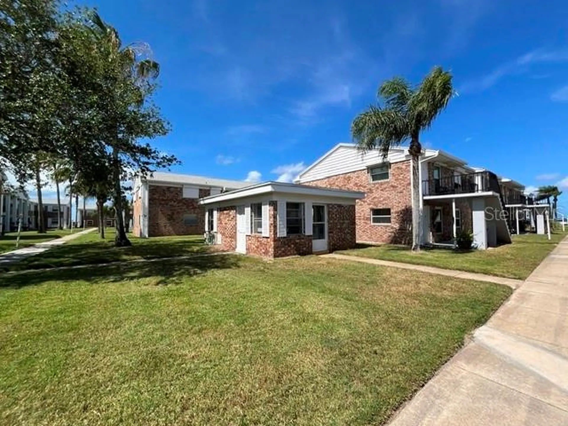 190 E Olmstead Drive Titusville FL 32780