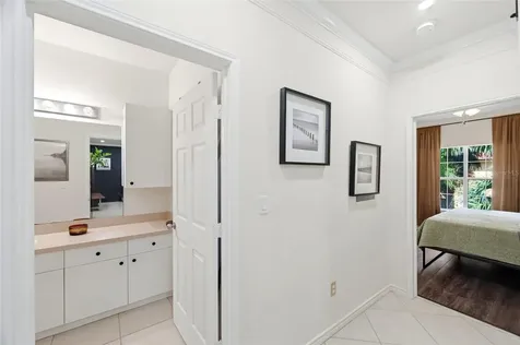 4323 Bayside Village Drive Tampa FL 33615
