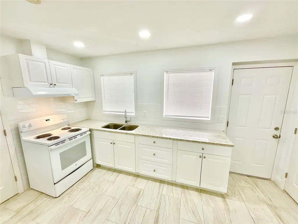 2117 Calusa Trail Holiday FL 34690