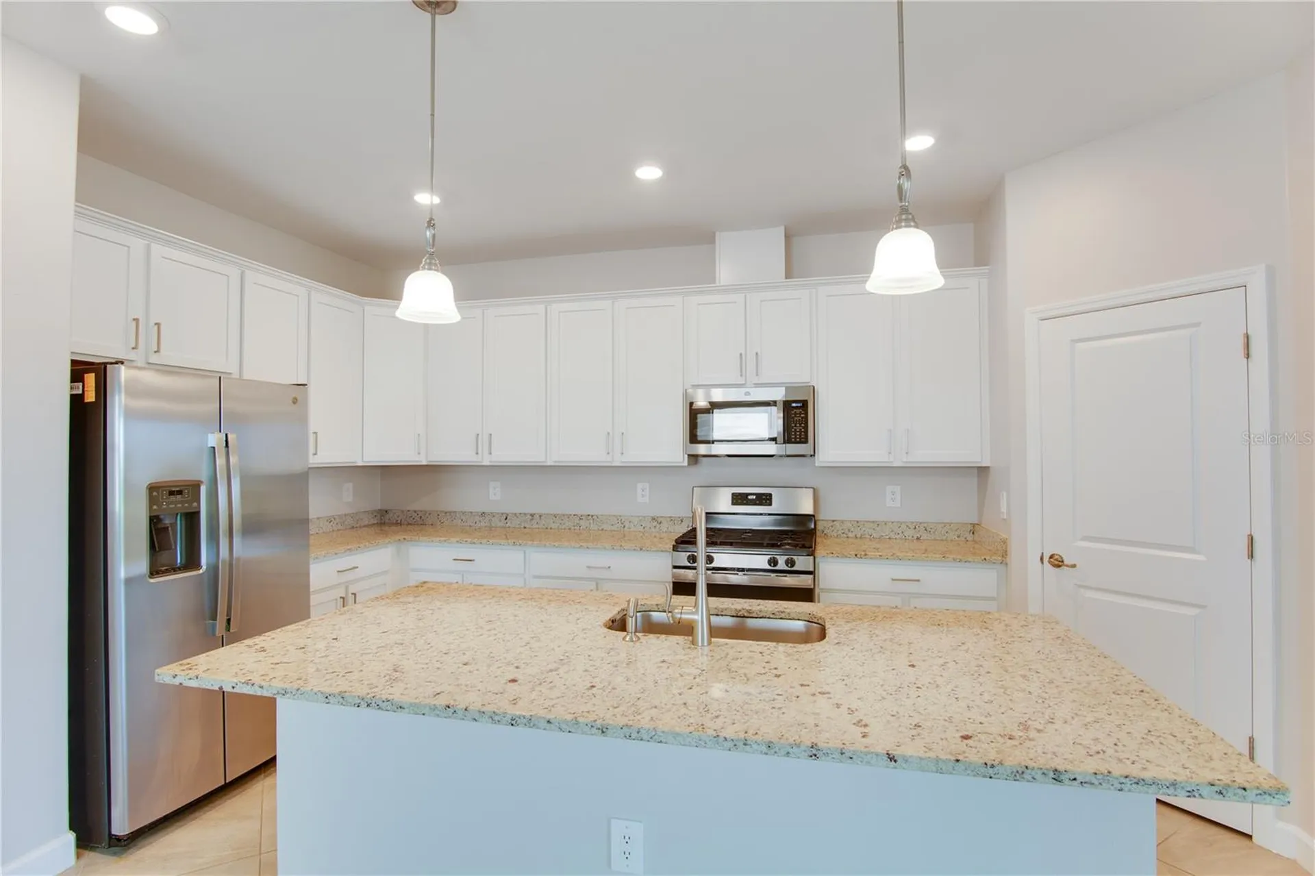 15890 Islandwalk Avenue Bradenton FL 34211