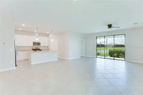 15890 Islandwalk Avenue Bradenton FL 34211