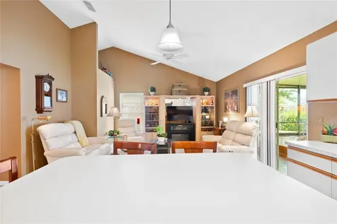 638 White River Drive Orlando FL 32828