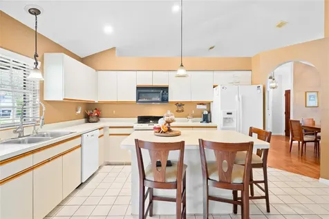 638 White River Drive Orlando FL 32828