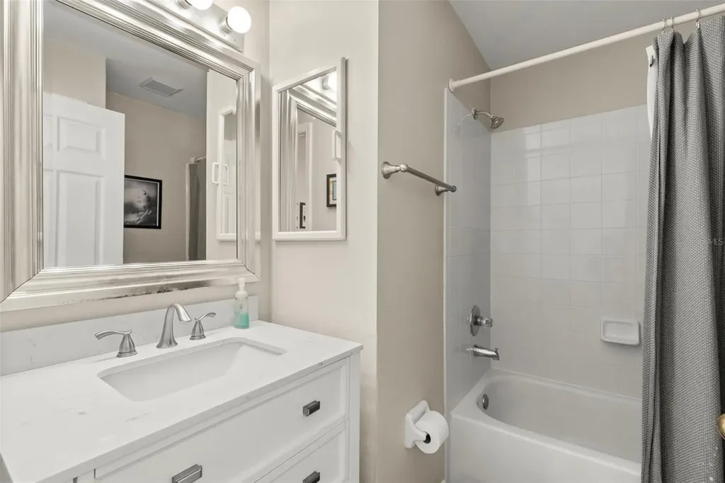 206 S Himes Avenue Tampa FL 33609