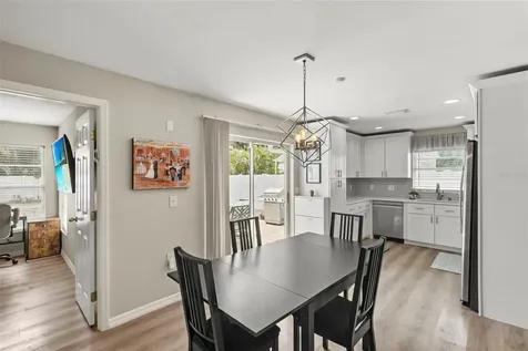 206 S Himes Avenue Tampa FL 33609