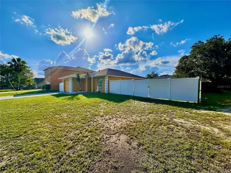 750 Pelican Court Kissimmee FL 34759