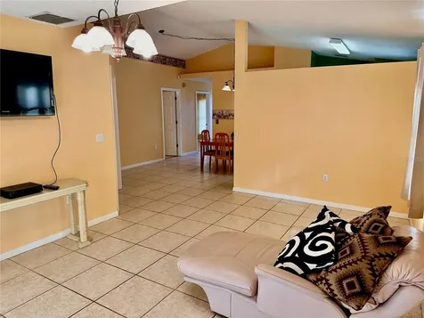 750 Pelican Court Kissimmee FL 34759