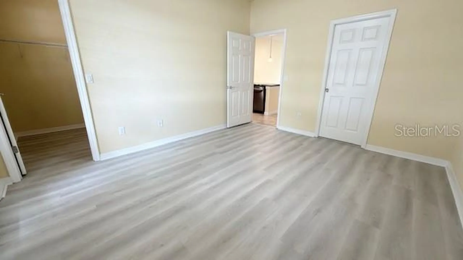 8650 Elder Lane Orlando FL 32827