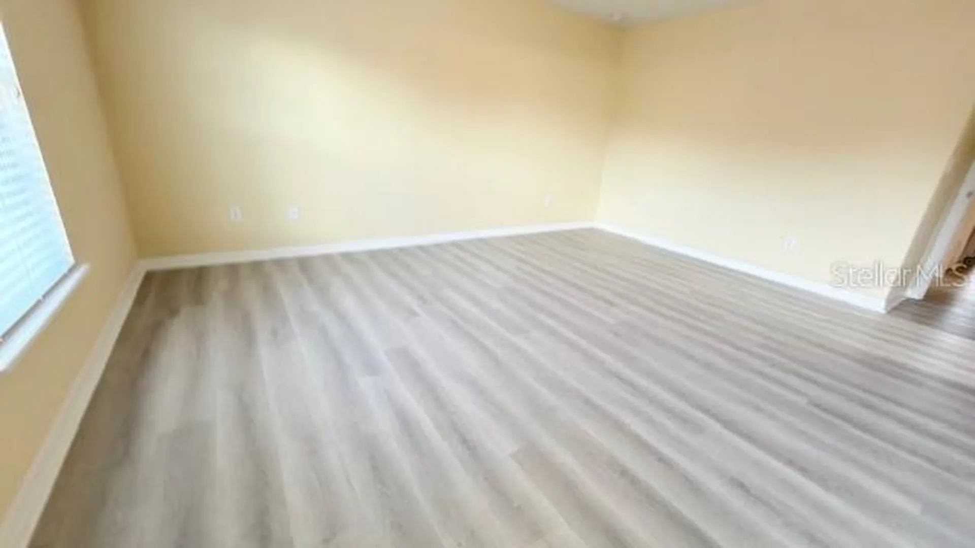 8650 Elder Lane Orlando FL 32827