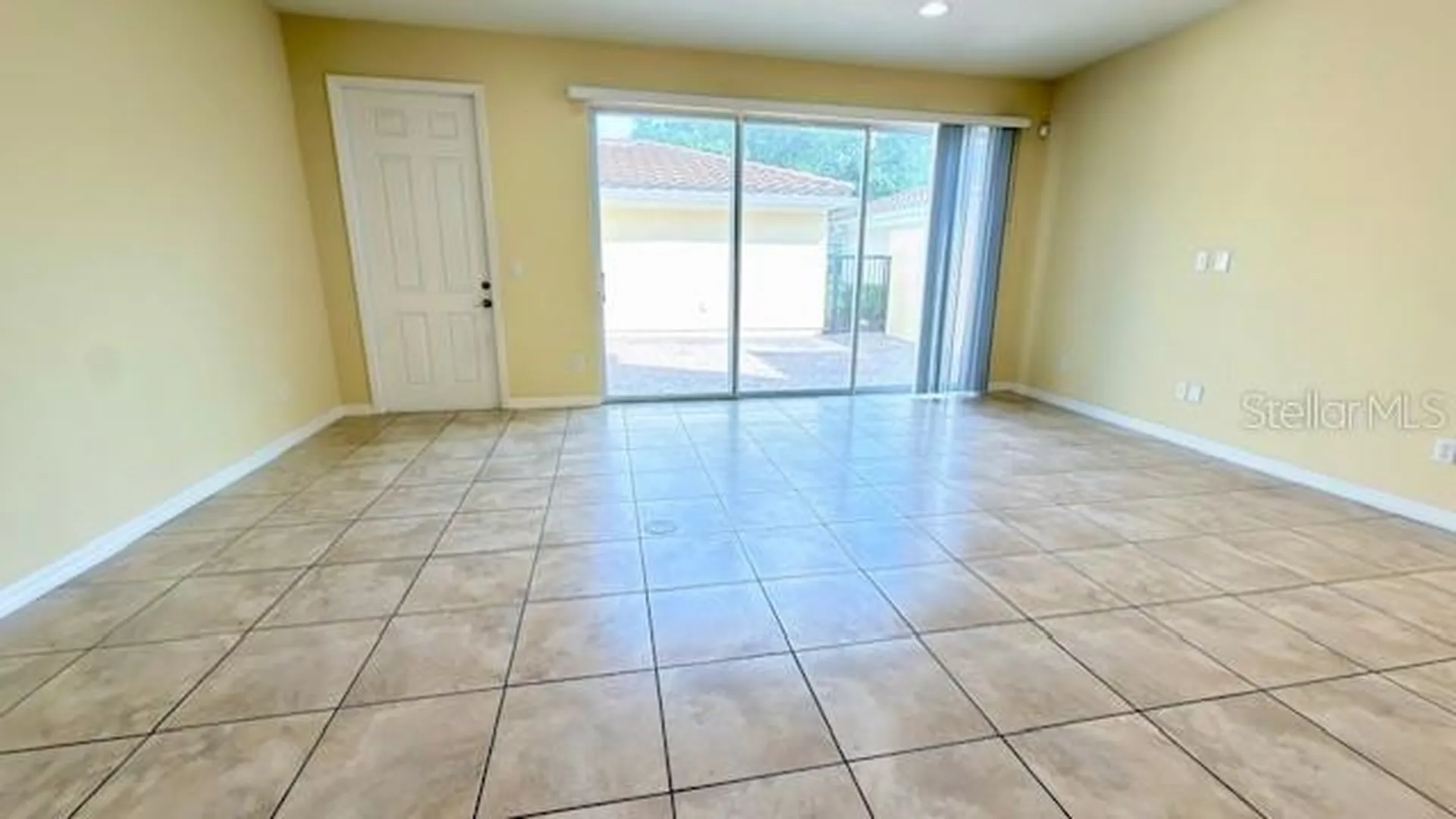 8650 Elder Lane Orlando FL 32827