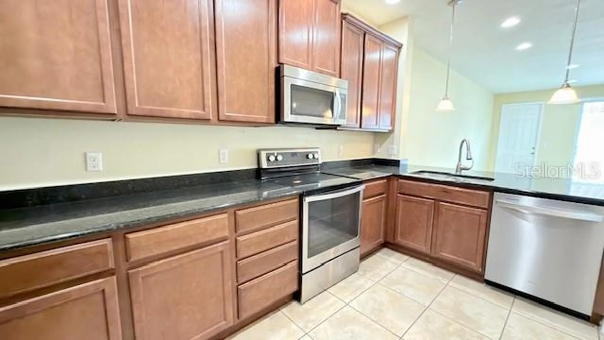 8650 Elder Lane Orlando FL 32827