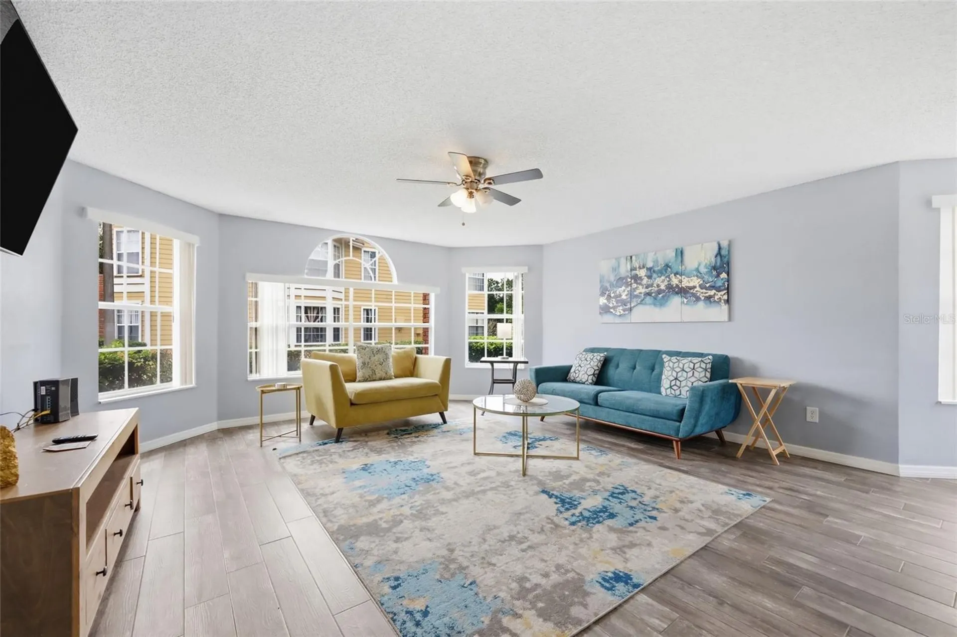 2474 Sweetwater Club Circle Kissimmee FL 34746