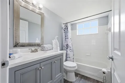 2474 Sweetwater Club Circle Kissimmee FL 34746