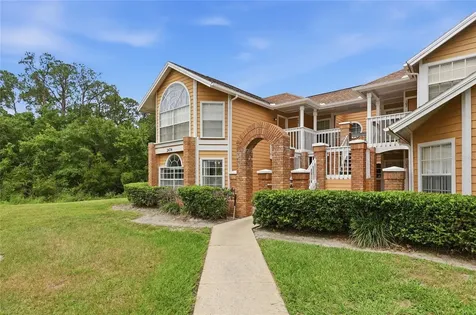 2474 Sweetwater Club Circle Kissimmee FL 34746