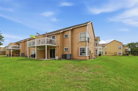 2474 Sweetwater Club Circle Kissimmee FL 34746