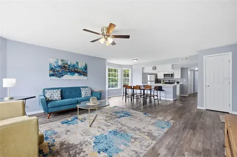 2474 Sweetwater Club Circle Kissimmee FL 34746