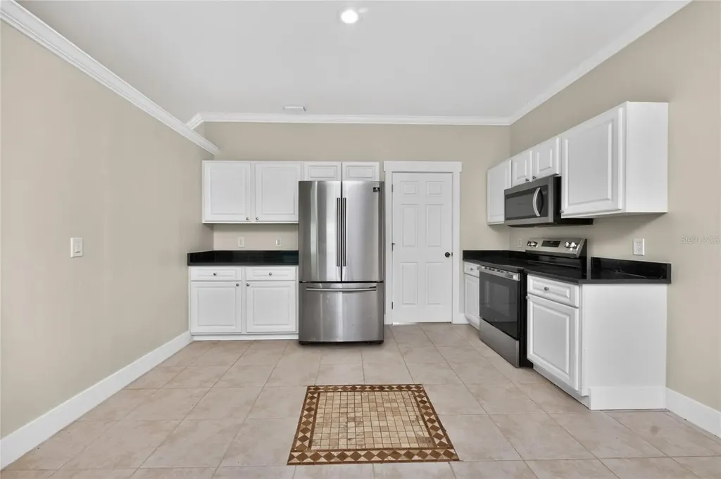 3310 SW 26th Avenue Cape Coral FL 33914