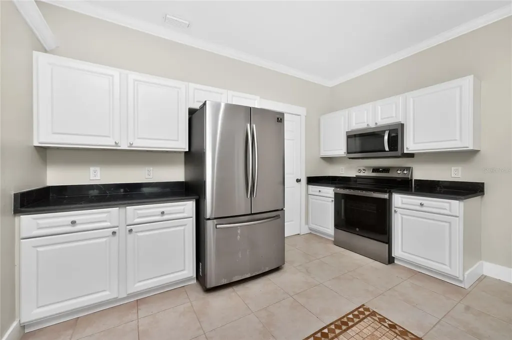 3310 SW 26th Avenue Cape Coral FL 33914