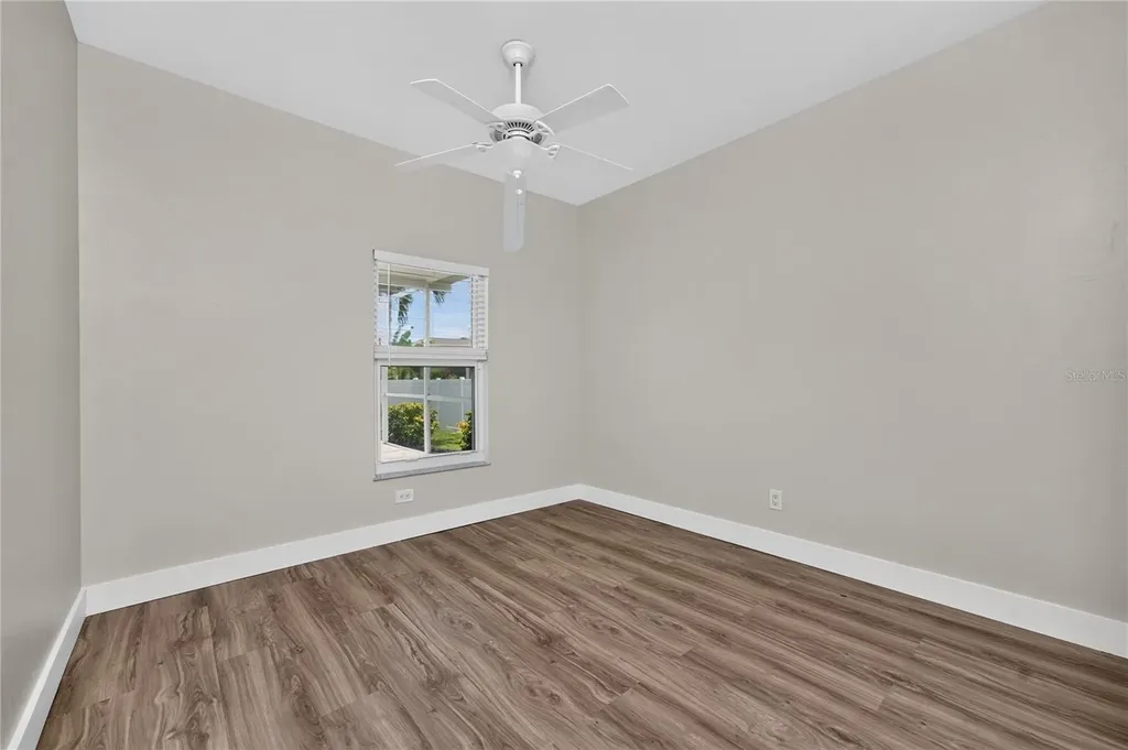 3310 SW 26th Avenue Cape Coral FL 33914