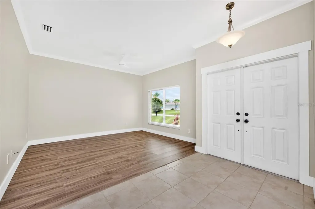 3310 SW 26th Avenue Cape Coral FL 33914