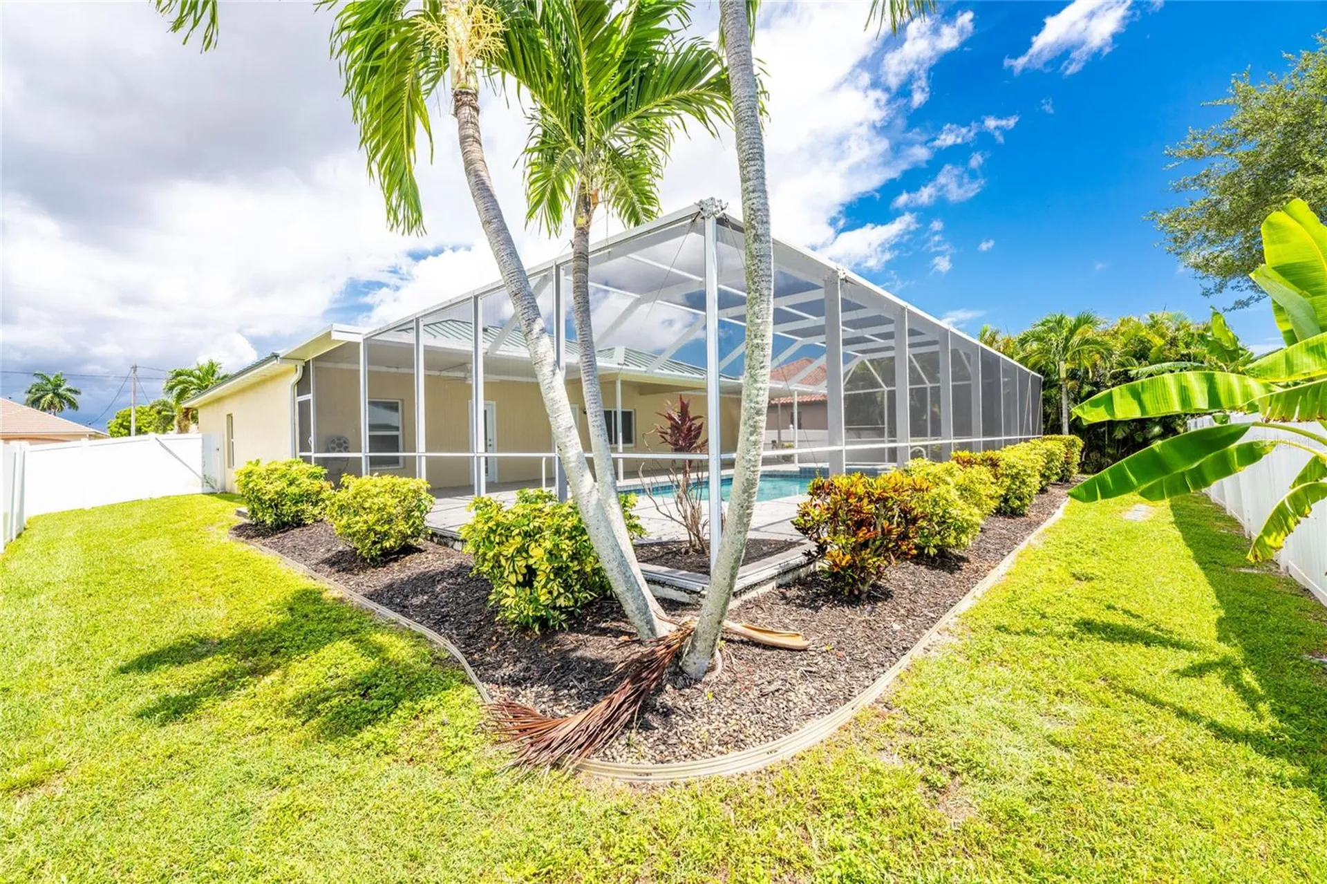 3310 SW 26th Avenue Cape Coral FL 33914
