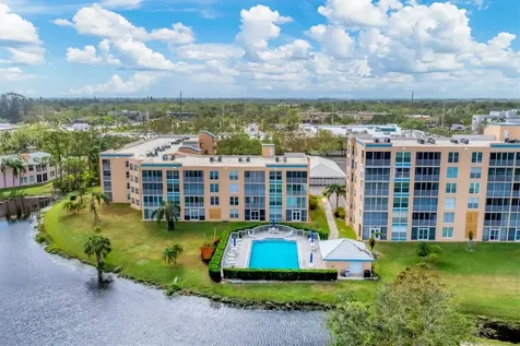 4530 Pinebrook Circle Bradenton FL 34209