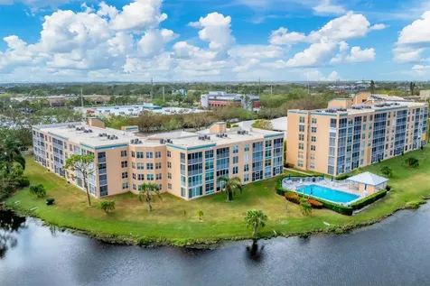 4530 Pinebrook Circle Bradenton FL 34209