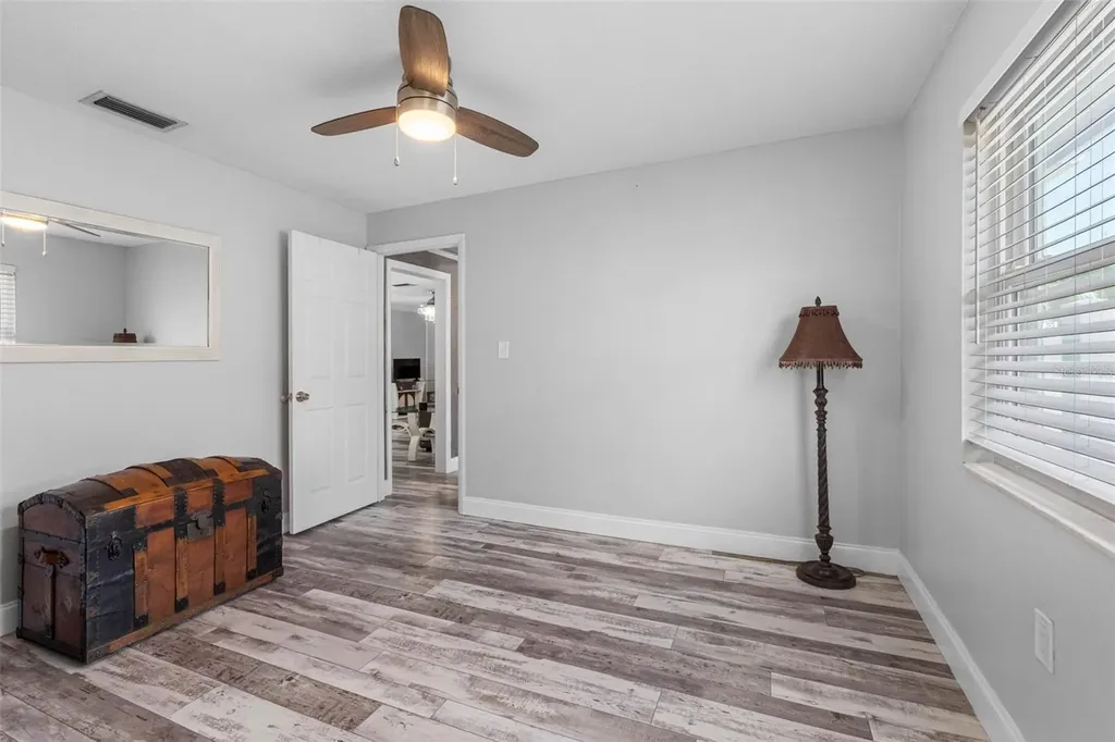 7992 Bayshore Drive Seminole FL 33776