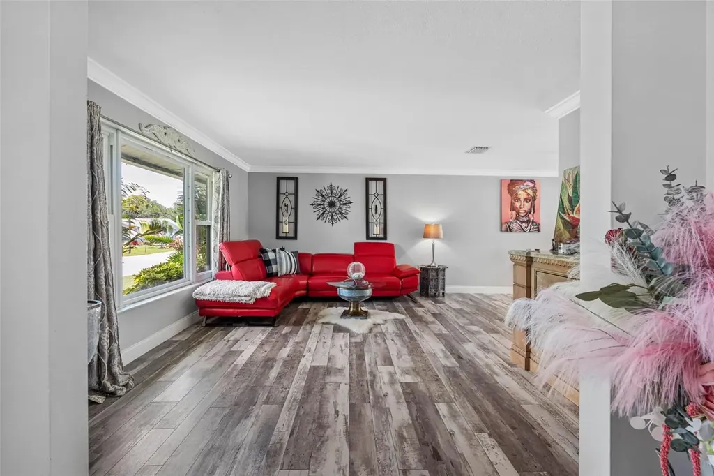 7992 Bayshore Drive Seminole FL 33776