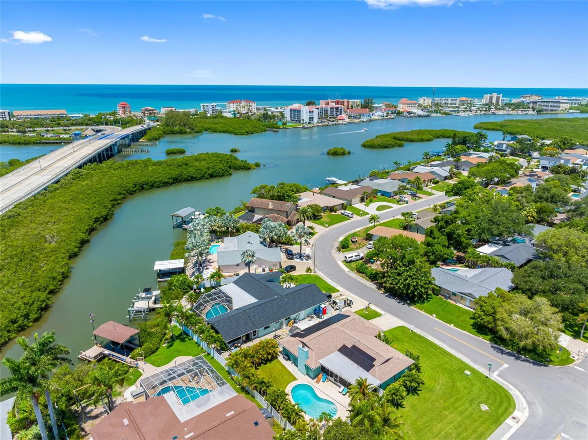 7992 Bayshore Drive Seminole FL 33776