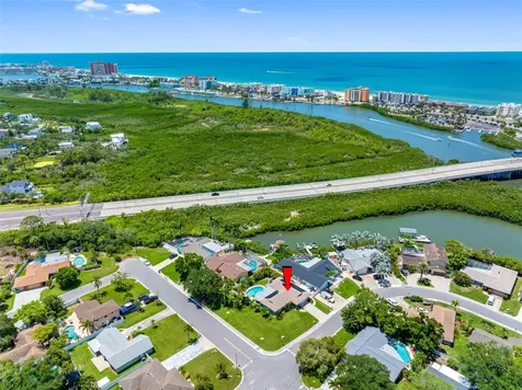 7992 Bayshore Drive Seminole FL 33776