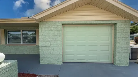 10925 Piccadilly Road Port Richey FL 34668