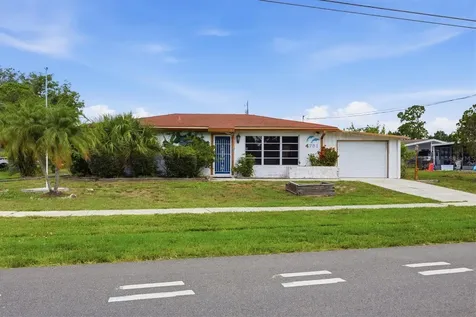 4751 S Biscayne Drive North Port FL 34287