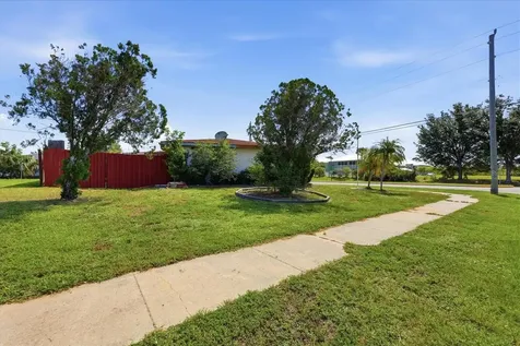 4751 S Biscayne Drive North Port FL 34287