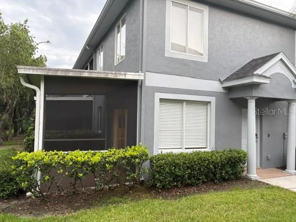 18157 Paradise Point Drive Tampa FL 33647