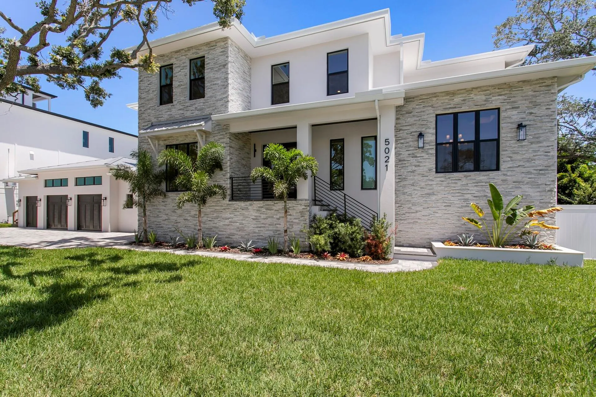 5021 W Leona Street Tampa FL 33629