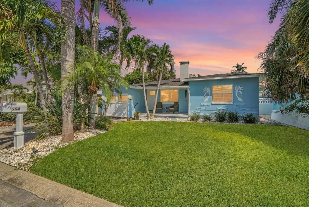 564 70th Avenue St Pete Beach FL 33706