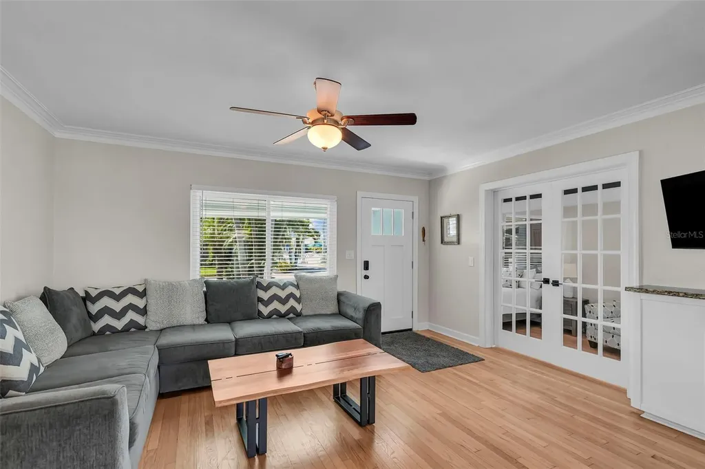 564 70th Avenue St Pete Beach FL 33706