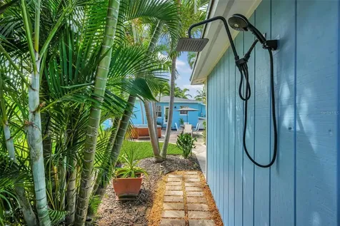 564 70th Avenue St Pete Beach FL 33706