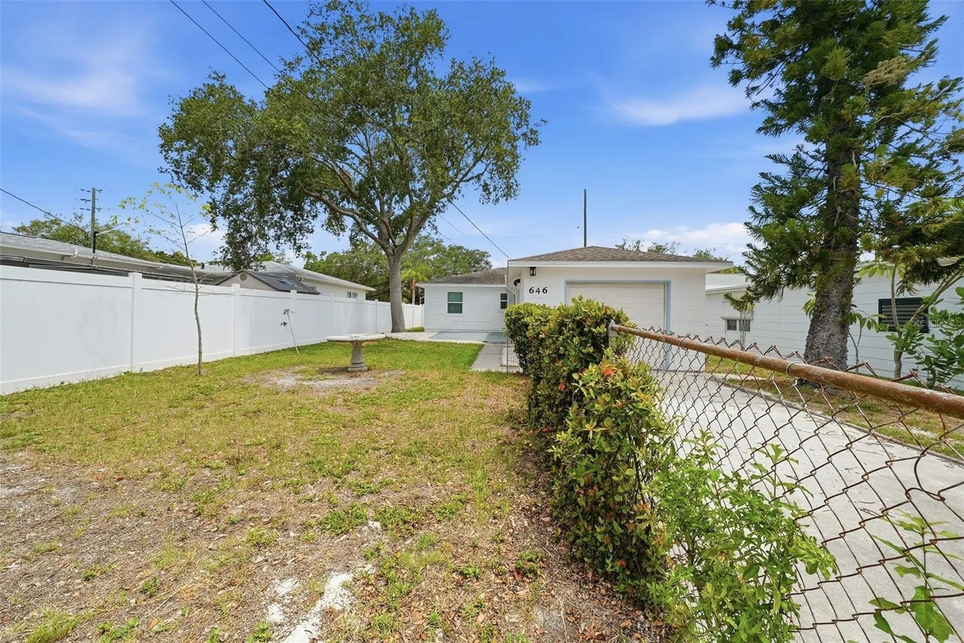 646 38th Avenue N St Petersburg FL 33704