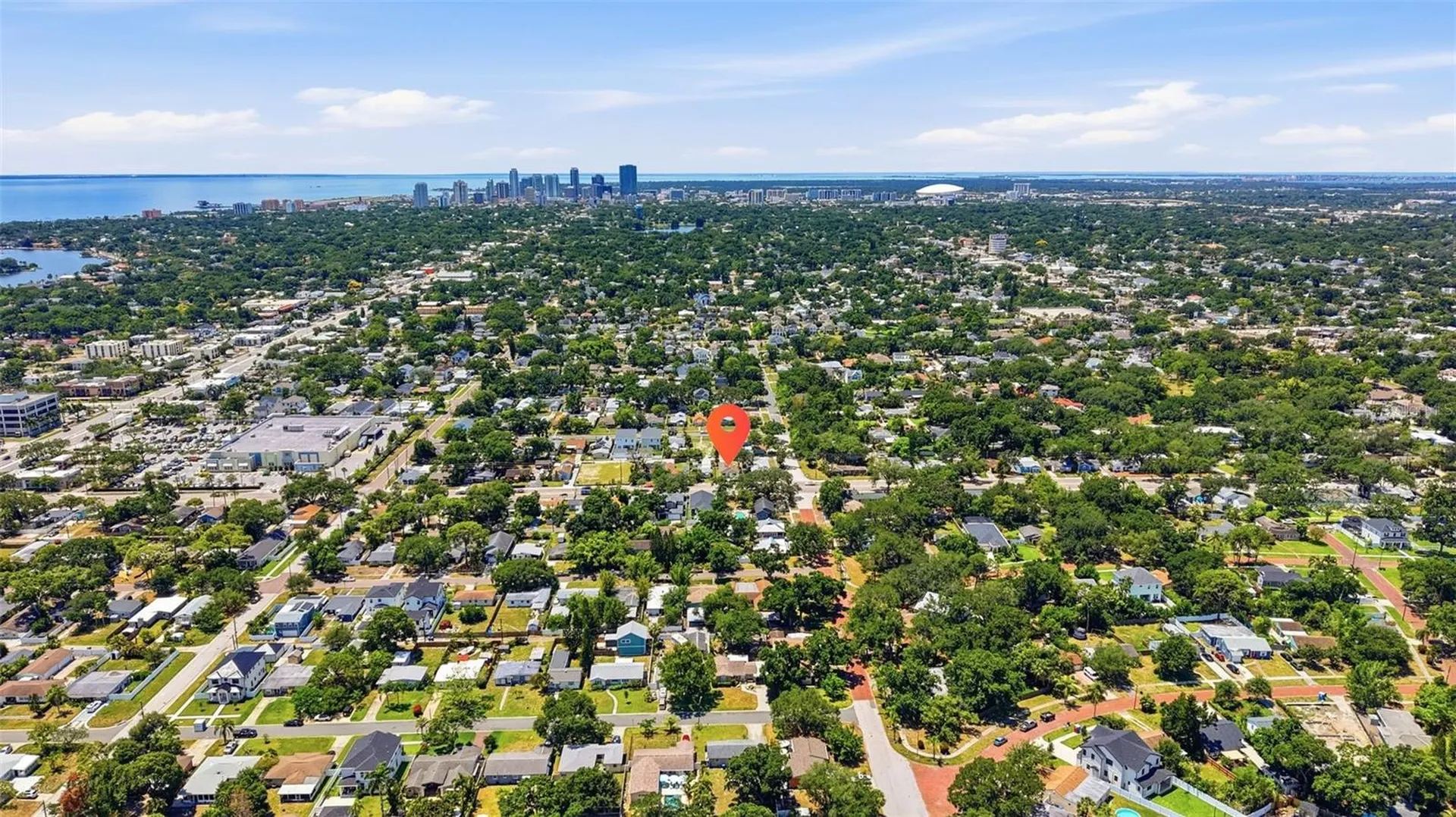 646 38th Avenue N St Petersburg FL 33704