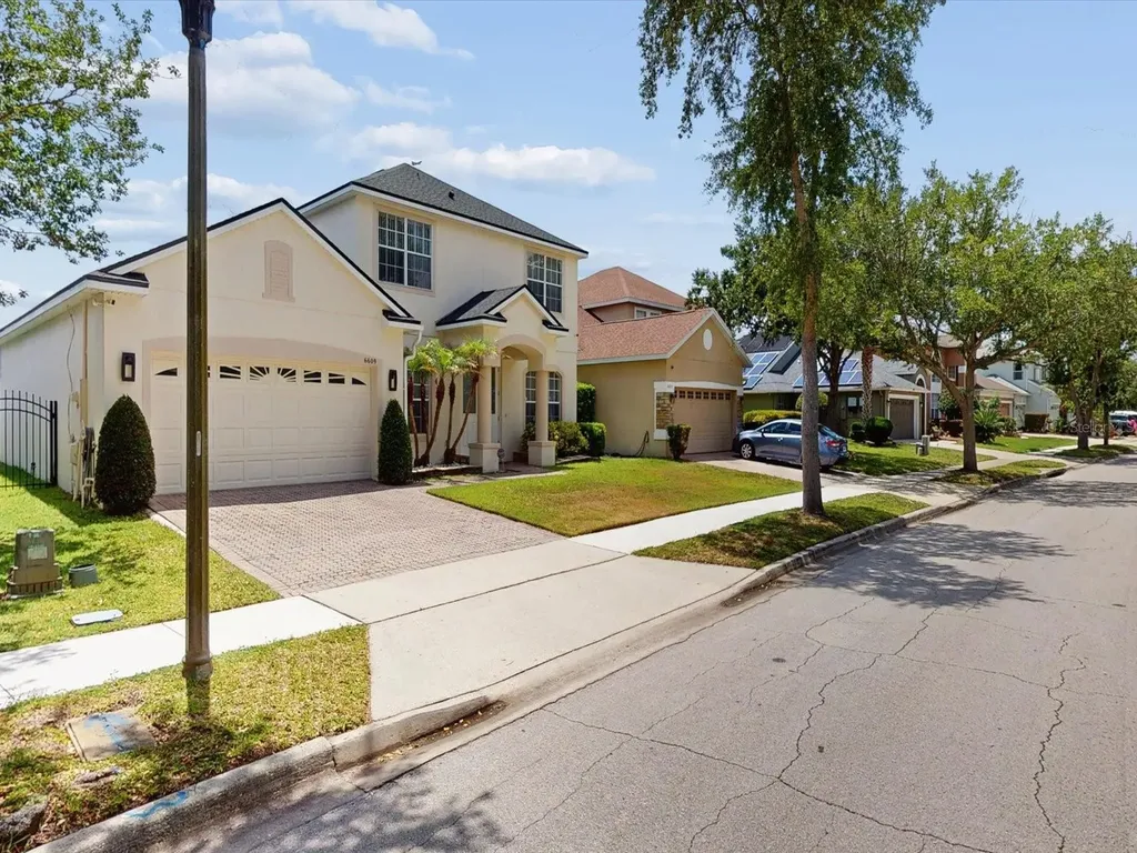 6609 Lake Pembroke Place Orlando FL 32829