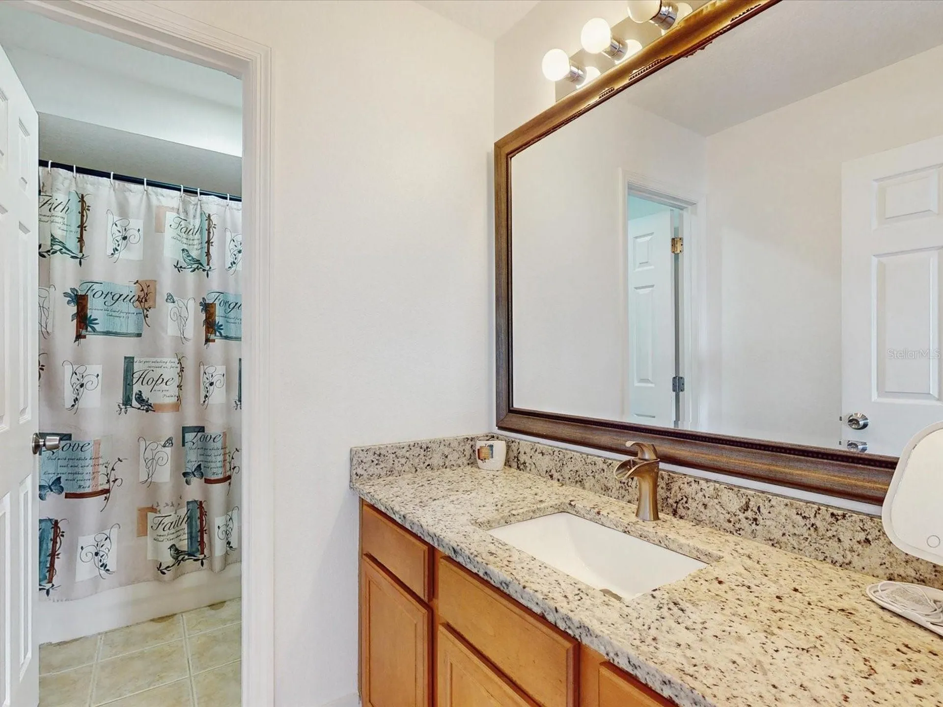 6609 Lake Pembroke Place Orlando FL 32829