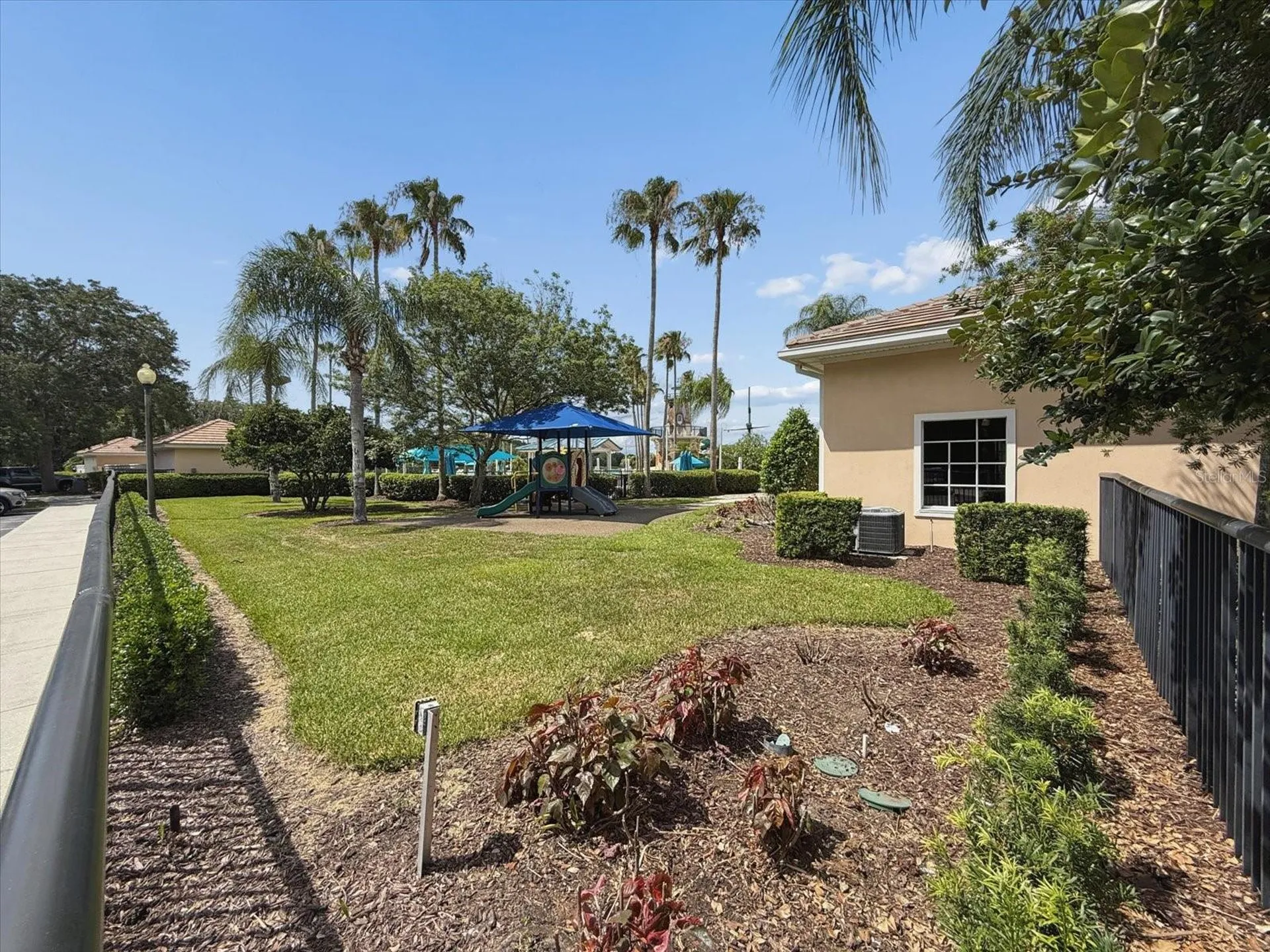 6609 Lake Pembroke Place Orlando FL 32829