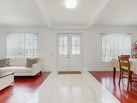 6609 Lake Pembroke Place Orlando FL 32829