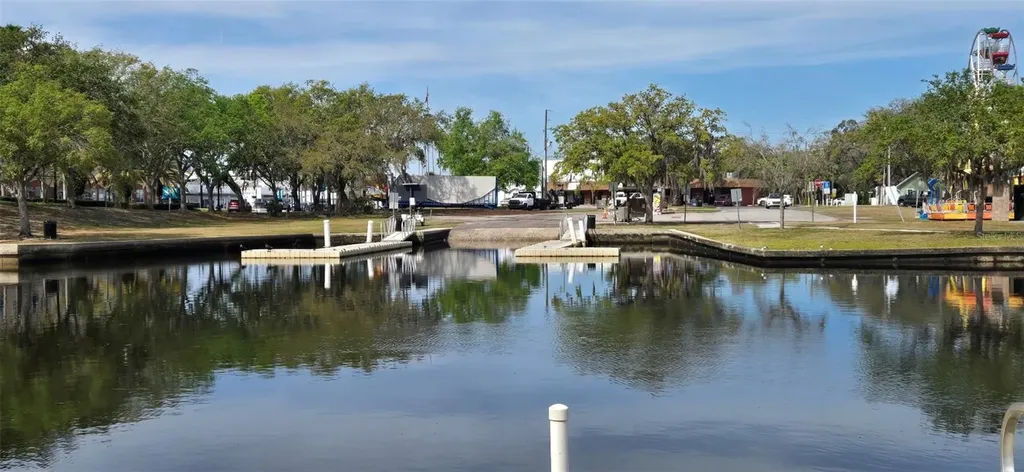 5904 Elm Street New Port Richey FL 34652